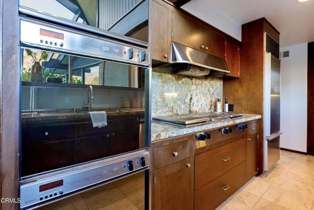 Detail Gallery Image 21 of 67 For 1345 Carnarvon Dr, Pasadena,  CA 91103 - 2 Beds | 2 Baths