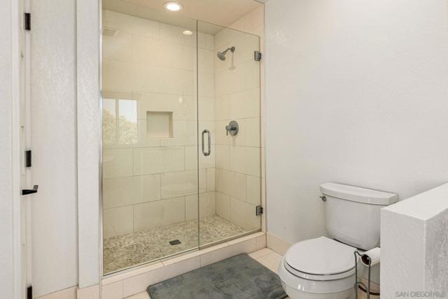 16641 Eagles Crest Rd, Ramona CA: https://media.crmls.org/mediaz/24f26740-3b51-406c-875b-2da5f2455ec7.jpg