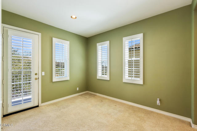 Detail Gallery Image 22 of 45 For 3710 Sunset Ridge Rd, Altadena,  CA 91001 - 5 Beds | 4/1 Baths