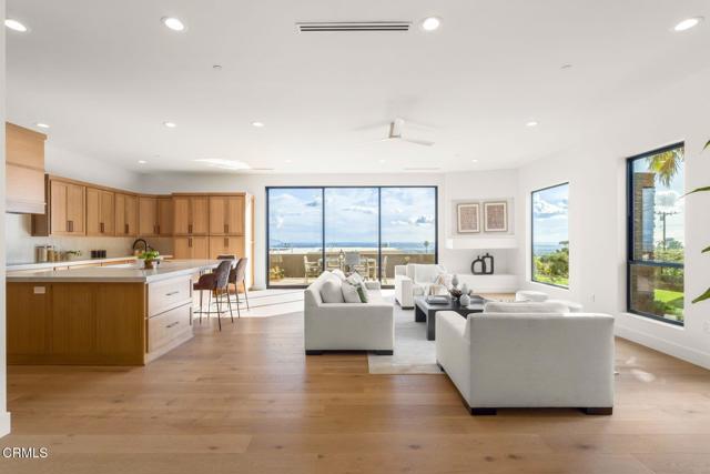 Detail Gallery Image 3 of 33 For 890 via Ondulando, Ventura,  CA 93003 - 4 Beds | 3/1 Baths