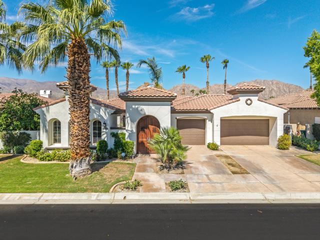 56023 Winged Foot, La Quinta CA: https://media.crmls.org/mediaz/24f8b8fc-60c0-4681-8031-00dfb092041c.jpg