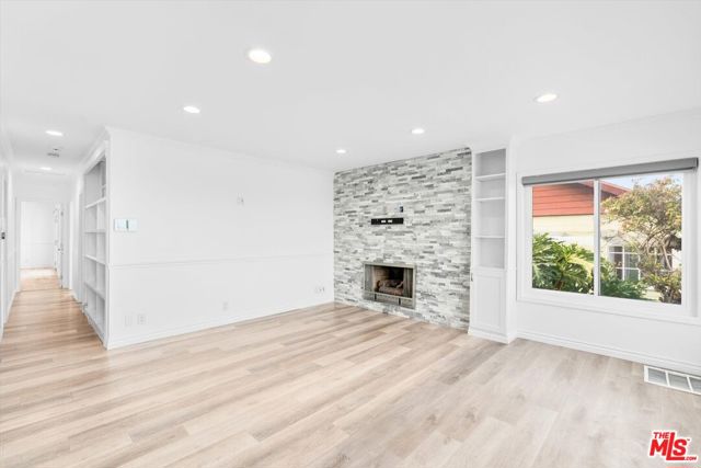 MLS #25597193 image #5