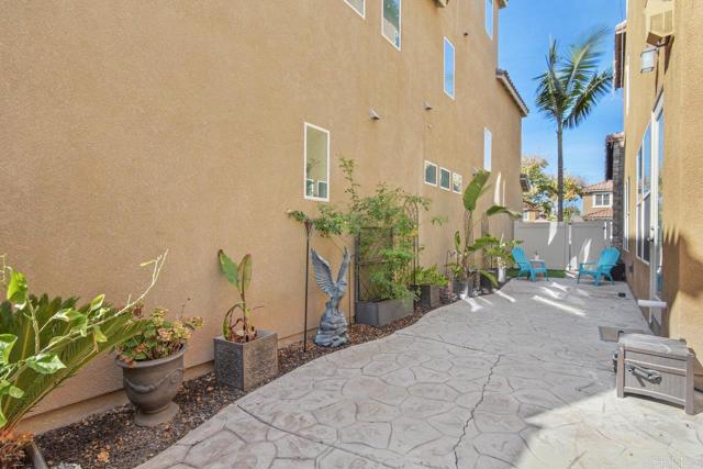 Detail Gallery Image 34 of 39 For 1394 Pershing Rd, Chula Vista,  CA 91913 - 4 Beds | 3/1 Baths