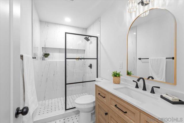 MLS #250038253SD image #25