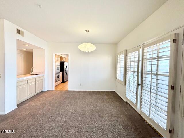 4249 Harbour Island Lane, Oxnard CA: https://media.crmls.org/mediaz/24fa97ee-f4a1-4b58-ba6f-2417371607f0.jpg