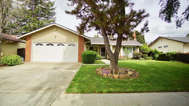 6658 Catamaran Street, San Jose CA: https://media.crmls.org/mediaz/24fb29d5-b568-4939-8215-1cd5b2a46099.jpg