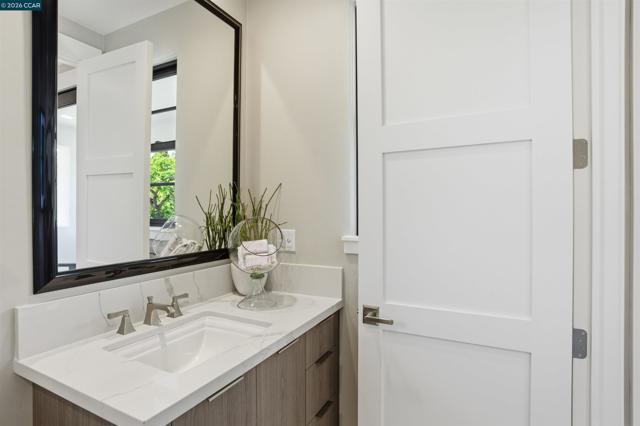 Image 49 of 59 For 108 Brumby St