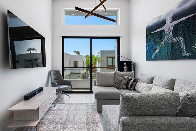 294 Mayfair Way, Palm Springs, CA 92264