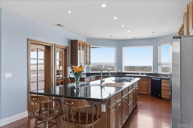 Detail Gallery Image 13 of 75 For 3035 Millar Ranch Rd, Spring Valley,  CA 91978 - 4 Beds | 3/1 Baths