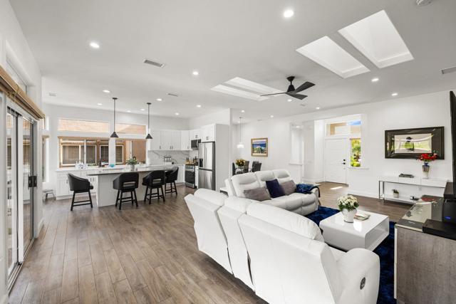 78420 Willowrich Drive, Palm Desert CA: https://media.crmls.org/mediaz/24fd3231-9784-4eab-8dd3-0b547fc19397.jpg