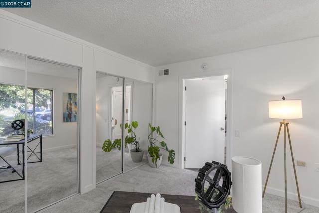 2017 Pine Knoll Dr, Walnut Creek CA: https://media.crmls.org/mediaz/24fd5039-c5b5-4a46-aa20-e9c3bd0185a7.jpg