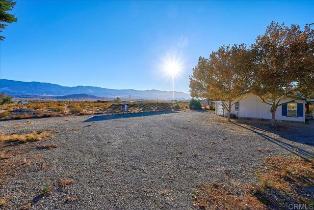 Detail Gallery Image 3 of 41 For 34833 Sunset Rd, Lucerne Valley,  CA 92356 - 6 Beds | 4 Baths