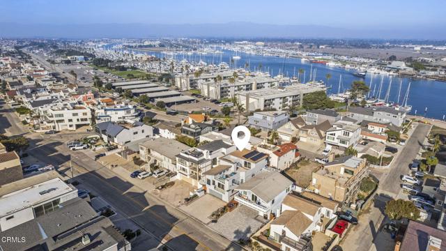 Detail Gallery Image 50 of 61 For 3216 Ocean Dr, Oxnard,  CA 93035 - 4 Beds | 3 Baths