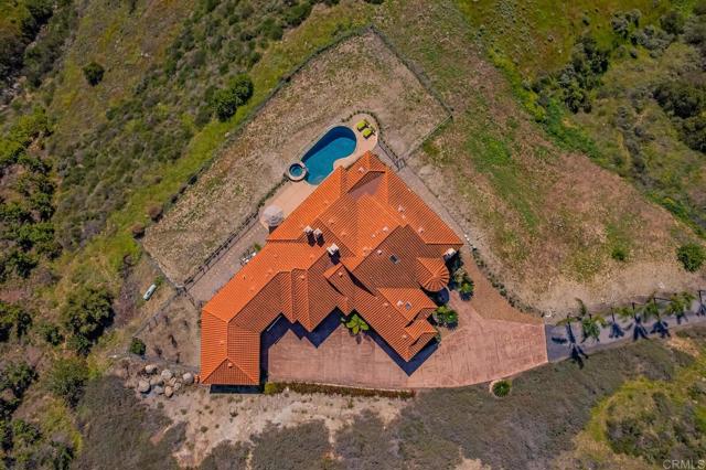 Detail Gallery Image 45 of 48 For 2247 Margarita Glen, Fallbrook,  CA 92028 - 3 Beds | 3/1 Baths