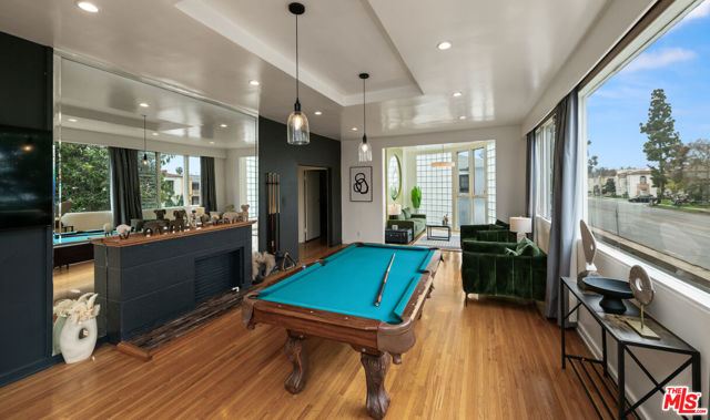 6255 W Olympic Boulevard, Los Angeles CA: https://media.crmls.org/mediaz/24fe61f0-95f1-49b4-be54-fcd4b5a82e9c.jpg