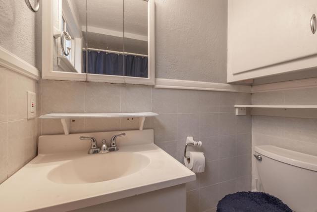 605 Elysian Boulevard, Big Bear CA: https://media.crmls.org/mediaz/24fee5b4-e018-4a74-9514-649da61b69fb.jpg