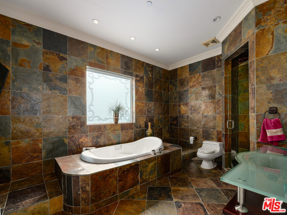 MLS #26848079 image #30