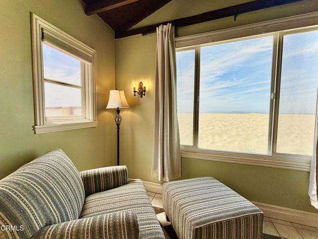 Detail Gallery Image 8 of 29 For 1205 Ocean Dr, Oxnard,  CA 93035 - 2 Beds | 2 Baths