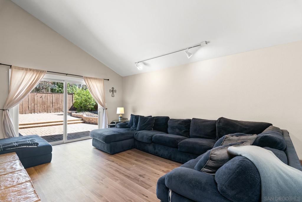 11220 Briarcliff - photo 5