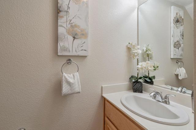 3344 Skyward Place, San Jose CA: https://media.crmls.org/mediaz/25026b85-59ed-4551-acef-c0527c016b1f.jpg