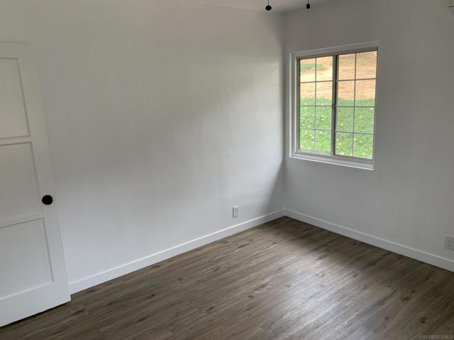 13508 Willow Rd, Lakeside CA: https://media.crmls.org/mediaz/2503a23c-2a0c-4ed7-8104-a010abf24387.jpg