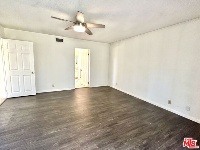 21833 De La Luz Avenue photo 32