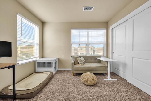 21 Sycamore Street, Greenfield CA: https://media.crmls.org/mediaz/2505b2f2-4c92-4f38-b37c-d7ef23a71bef.jpg