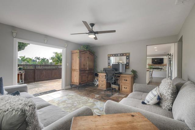 Detail Gallery Image 10 of 37 For 2017 Caracol Ct, Carlsbad,  CA 92009 - 3 Beds | 2/1 Baths