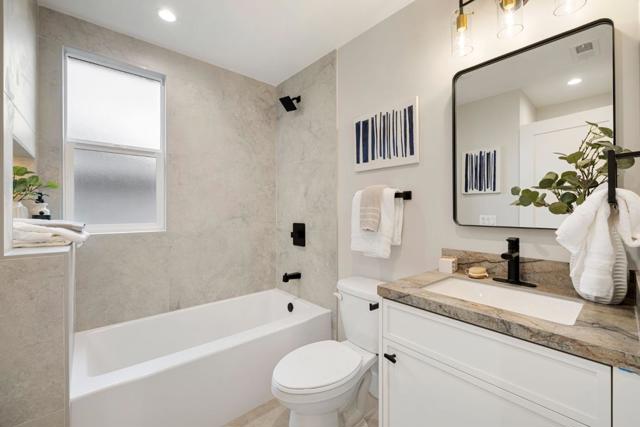 840 8th Avenue, Redwood City CA: https://media.crmls.org/mediaz/25062cfd-177f-4bde-ac73-01dd47f7170a.jpg