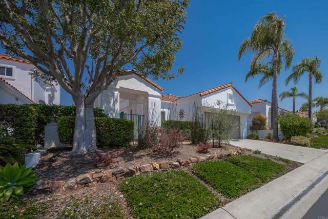 Detail Gallery Image 8 of 54 For 4129 Pindar Way, Oceanside,  CA 92056 - 2 Beds | 2/1 Baths