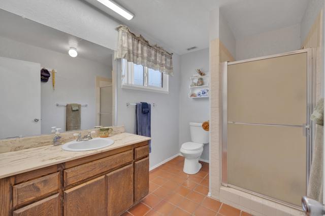13955 Wanda Way, Jamul CA: https://media.crmls.org/mediaz/25081ce3-c048-4c3f-b75f-cf7d0ea2518a.jpg