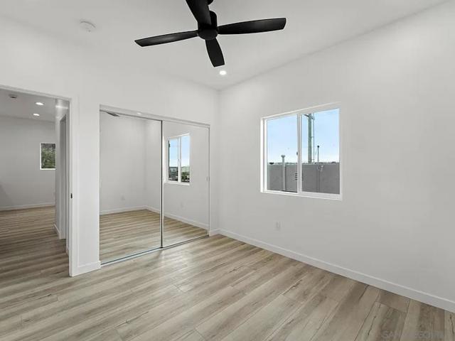 7231 Mohawk ST, San Diego CA: https://media.crmls.org/mediaz/25082b7f-47ce-4353-8c32-831ce881edfd.jpg