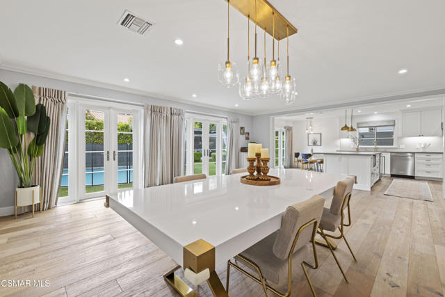 1581 Covington Avenue, Westlake Village CA: https://media.crmls.org/mediaz/25085ae3-2cb8-4c04-b1ad-82354a468ba8.jpg