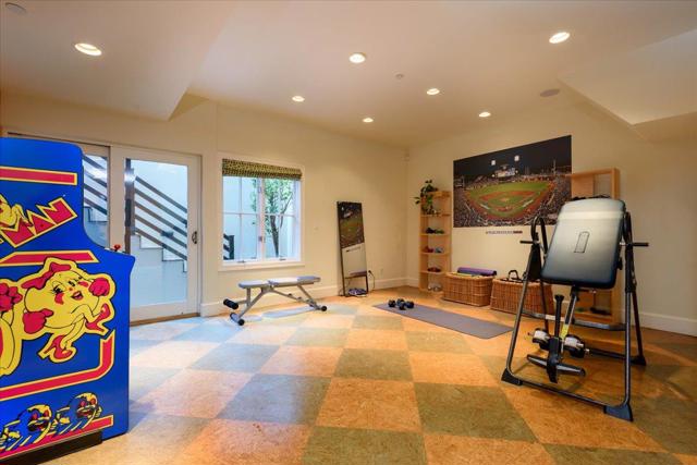 45 Bear Gulch Drive, Portola Valley CA: https://media.crmls.org/mediaz/2508be4f-a831-43d8-9981-1df1afc9bb0f.jpg