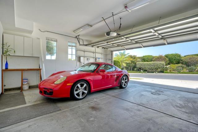 7479 Mermaid Lane, Carlsbad CA: https://media.crmls.org/mediaz/2509026d-38bd-48ce-a44f-af6fa7509200.jpg