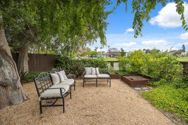 3602 Hyacinth Dr, San Diego CA: https://media.crmls.org/mediaz/2509df77-95c6-4575-a0a0-10e3b4b093c4.jpg