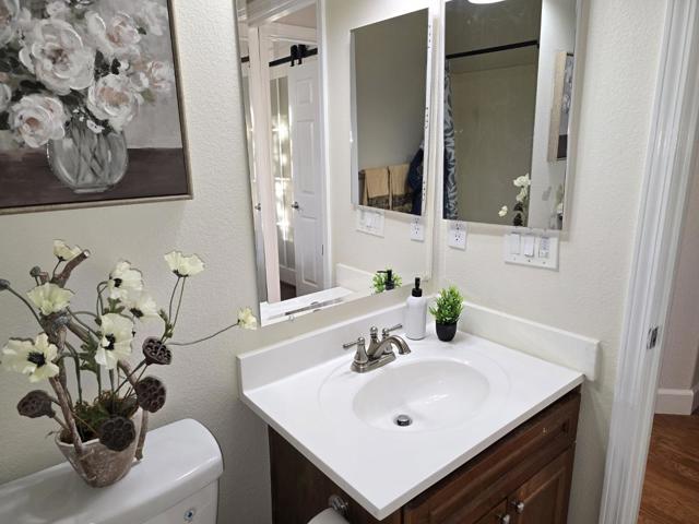 585 Adeline Avenue, San Jose CA: https://media.crmls.org/mediaz/250a23d8-5261-48d8-81f4-f5416a8de33d.jpg