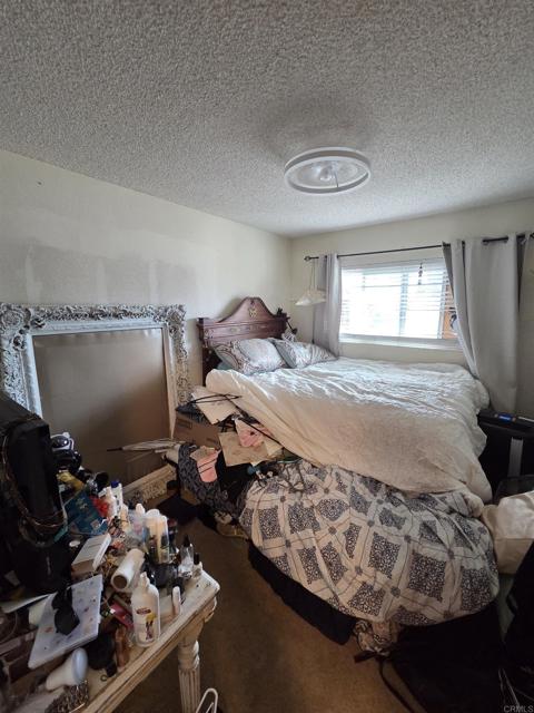 1361 California Street, Imperial Beach CA: https://media.crmls.org/mediaz/250a850a-c4f6-44b6-9a1d-92f3505f54cd.jpg
