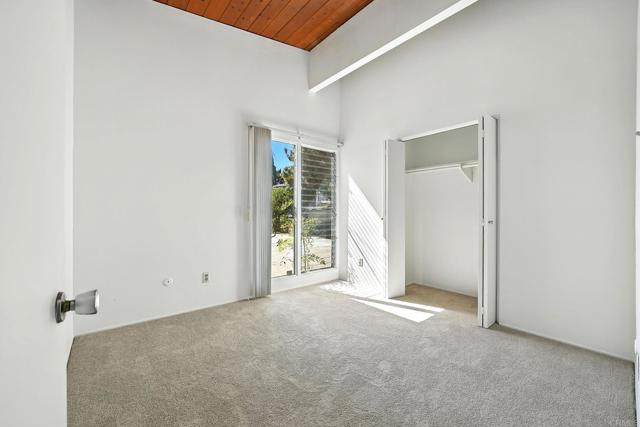2347 Greenwing Drive, San Diego CA: https://media.crmls.org/mediaz/250b2dac-078d-427e-800b-678886677d38.jpg
