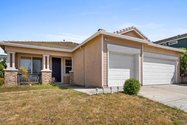 1085 Oakpoint Drive, Bay Point CA: https://media.crmls.org/mediaz/250d3d40-89f2-4fc8-8771-6462f327cd66.jpg