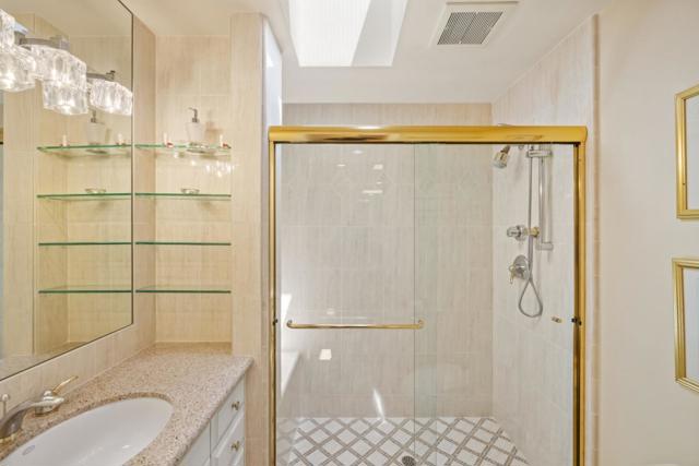 0 Mission 4 NW of 4th Street, Carmel CA: https://media.crmls.org/mediaz/250db0c7-3b78-49ef-ac6a-208ee94b4e5f.jpg