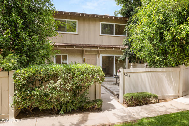 feature listing property photo