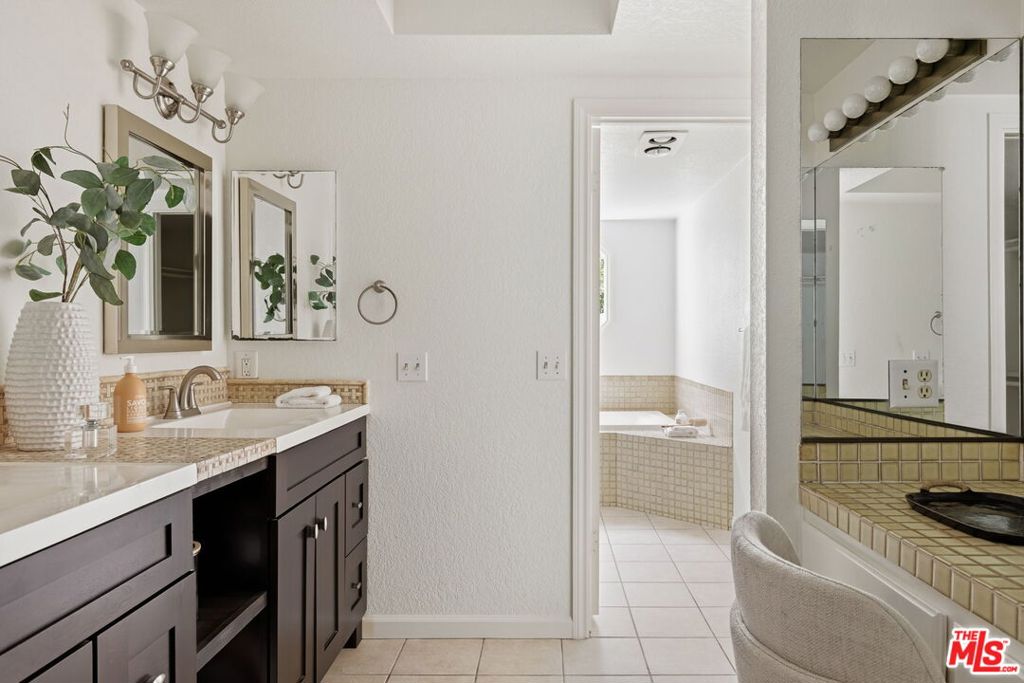 2120 Coast Highway - photo 20