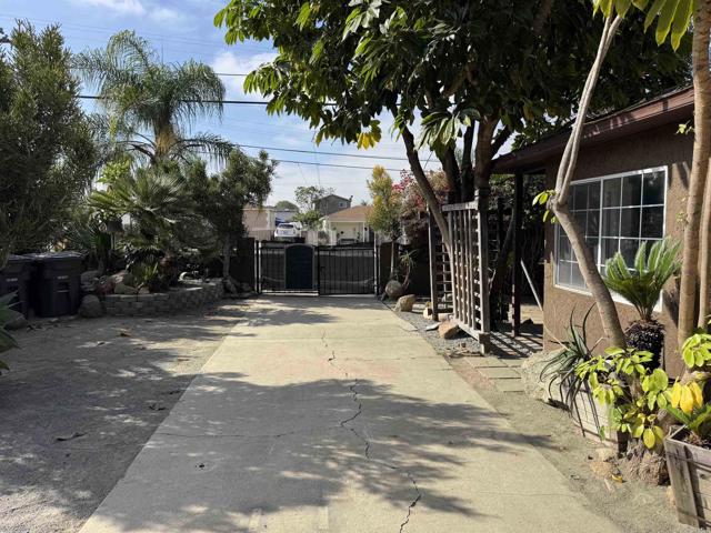 1341 E 4th Street, National City CA: https://media.crmls.org/mediaz/250f95b0-941a-4700-8817-eb82c86f3bad.jpg