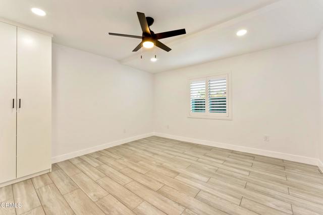 1121 La Puerta Street, Los Angeles CA: https://media.crmls.org/mediaz/250facba-b80a-4835-b3cd-adff0a9fc6a2.jpg