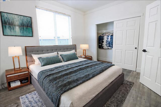 1955 Bankston Dr, Tracy CA: https://media.crmls.org/mediaz/2510c27b-cb9c-4033-bfdc-2584409a64b0.jpg