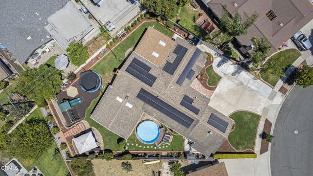122 Taft Avenue, Ventura CA: https://media.crmls.org/mediaz/25117605-a910-4c30-9ab0-c0327c16d6b6.jpg