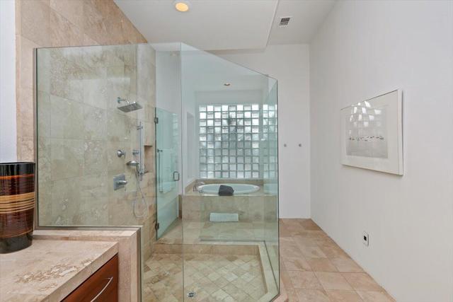 79965 Del Sol A Sol, La Quinta CA: https://media.crmls.org/mediaz/2514bdca-5ae8-442a-952c-d51d50e85873.jpg