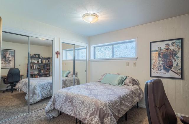 394 Mesa Road, Salinas CA: https://media.crmls.org/mediaz/25151743-15a5-499a-961c-9994c78d8ee7.jpg