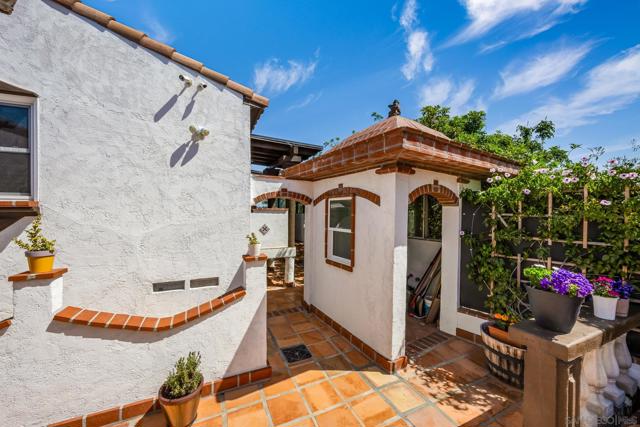 2541 Haller St, San Diego CA: https://media.crmls.org/mediaz/2515c3d1-454c-49e3-9e60-c07071116779.jpg